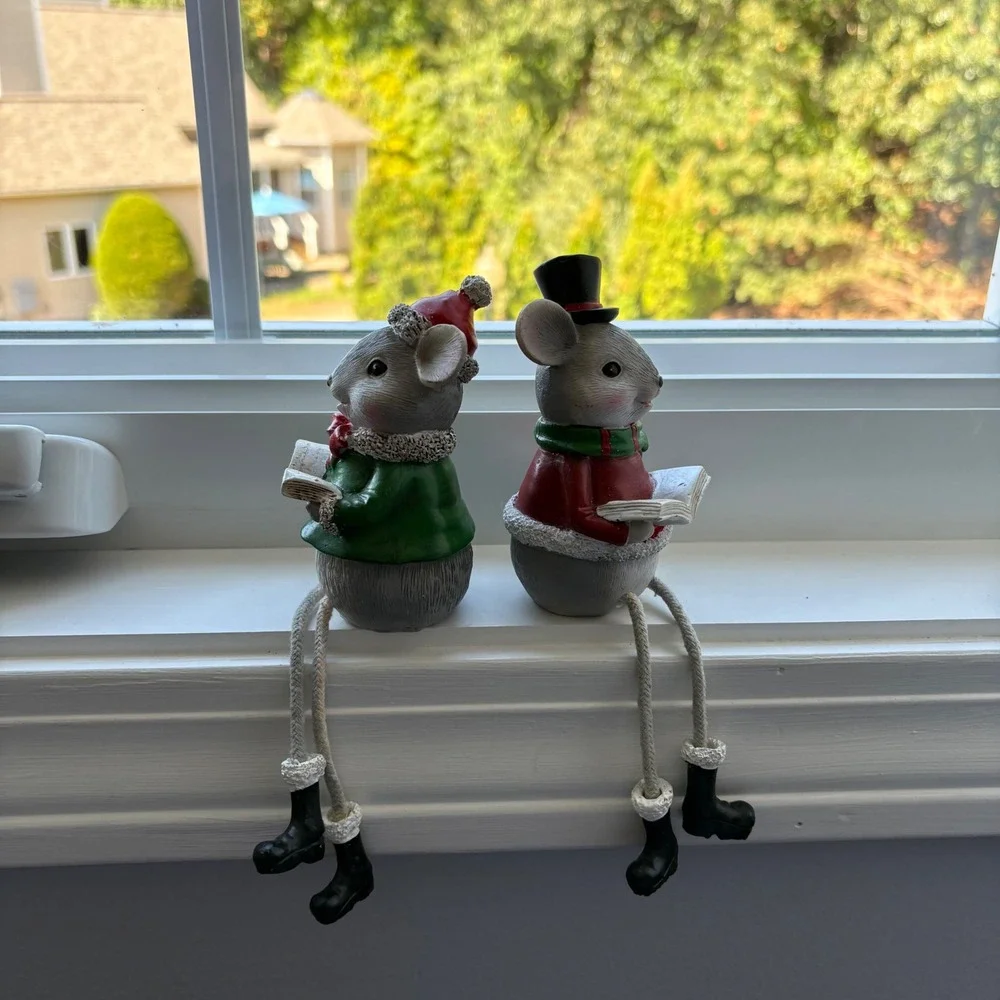 Christmas Caroling Mice Shelf Sitters Resin Holiday Figurines Set of 2 Mouse